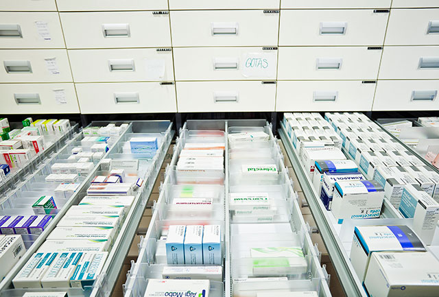 Miles de medicamentos en un espacio reducido